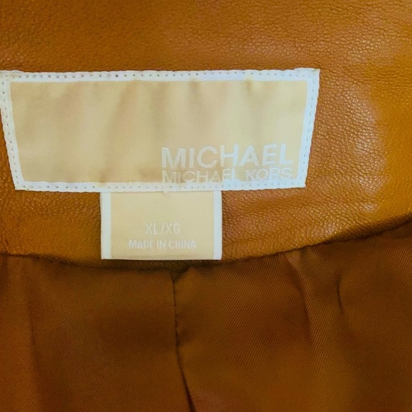 Michael Kor - Picture 5 of 11